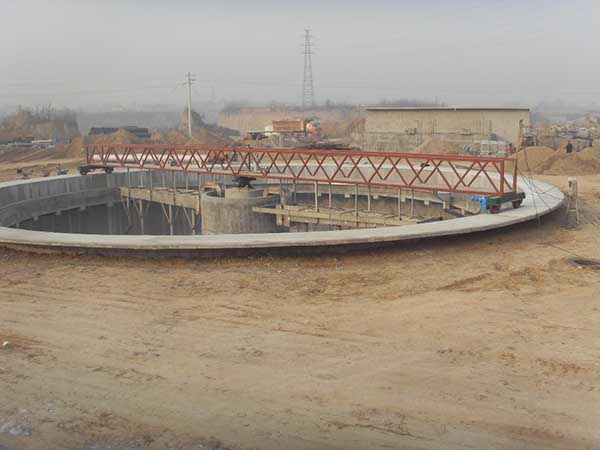 周邊傳動虹吸泥機